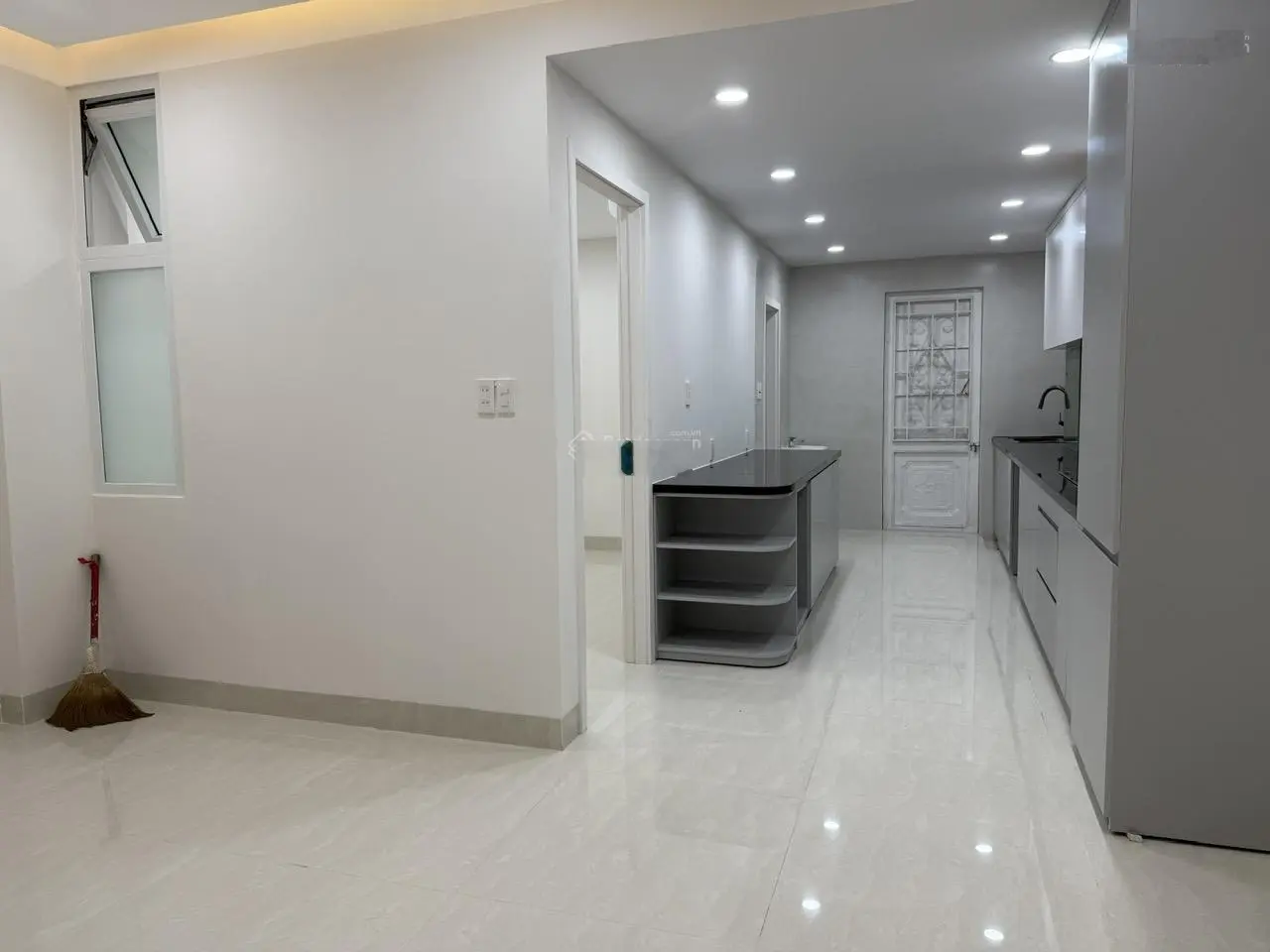 Bán Nhà 2 Tầng MT Trịnh Lỗi KĐT Nam Việt Á, Ngũ Hành Sơn gần Sông Hàn