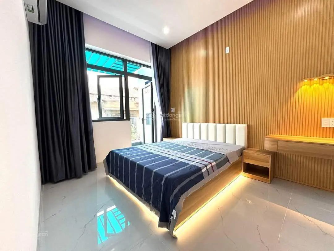 Bán gấp nhà đẹp gần chợ Bình Chánh, 1,54tỷ/70m2, 1 trệt 1 lầu, sổ sách đầy đủ