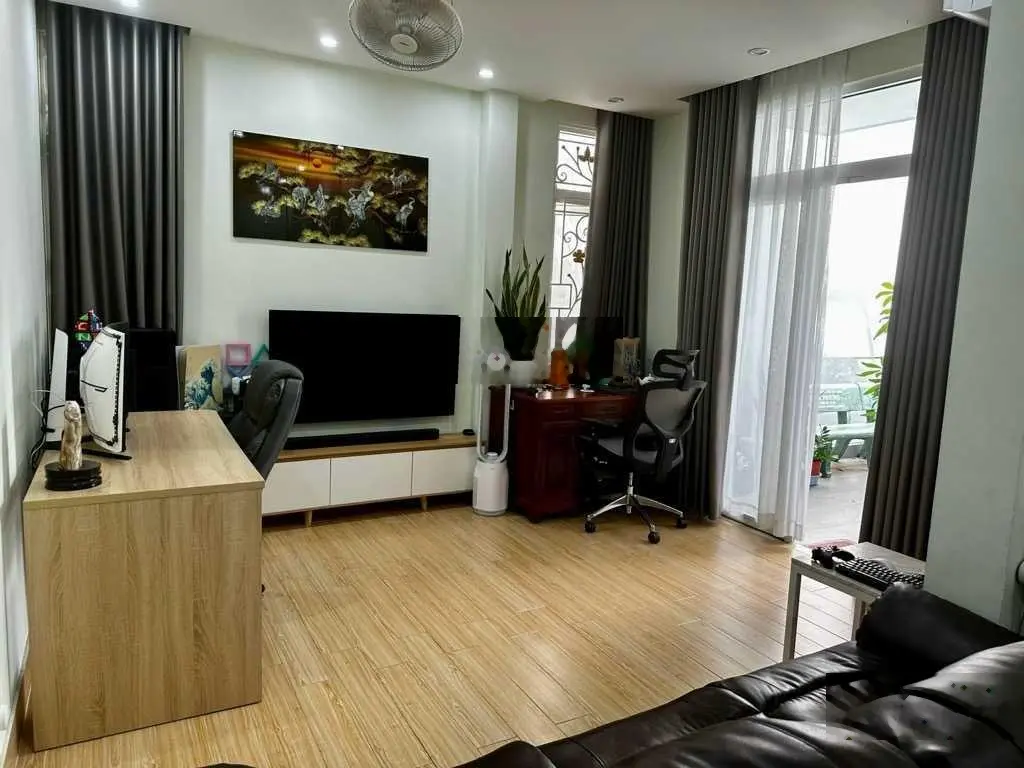 Nhà đẹp như biệt thự ngang 8.4m tại hẻm VIP 140 Vườn Lài khu phân lô cao tầng hơn 10Tỷ có TL