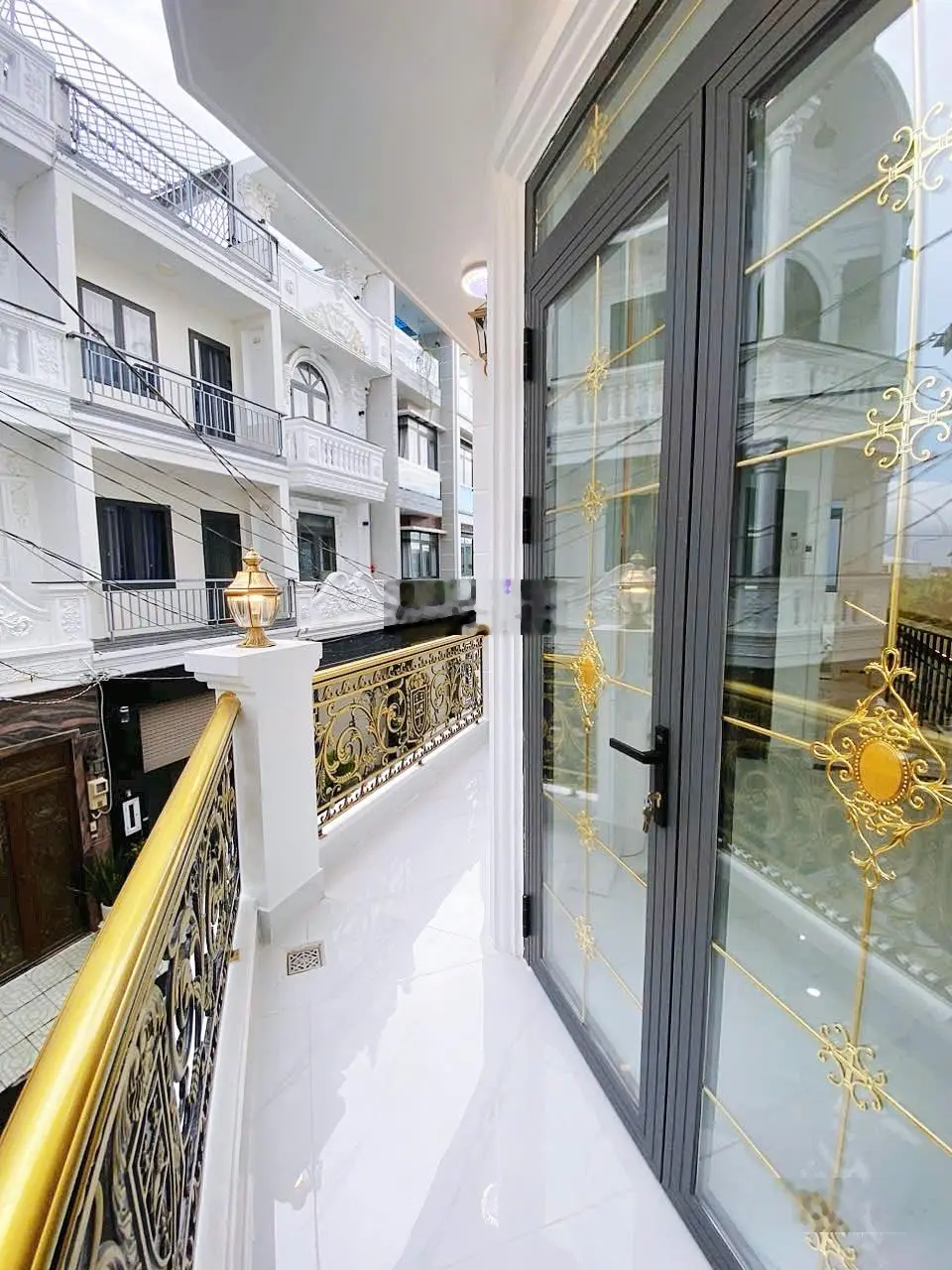 Bán nhà mới góc 2 mặt tiền-khu dân cư-huỳnh tấn phát-nhà bè
