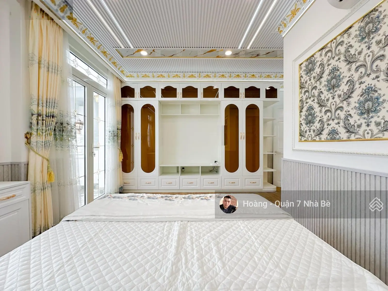 Nhà Tân Cổ Điển Vừa Mới Hoàn Thiện Huỳnh Tấn Phát DT5x19.31m-1Trệt 2Lầu 4PN 5WC - Cách Q7 tầm 2,5Km