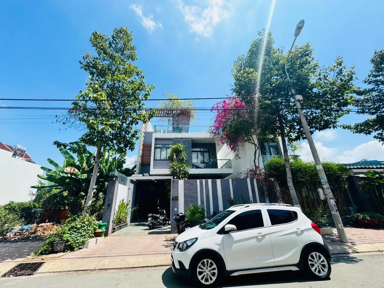 Bán biệt thự cao cấp ngay trung tâm, thuộc KDC Bửu Long chỉ 11,6 tỷ