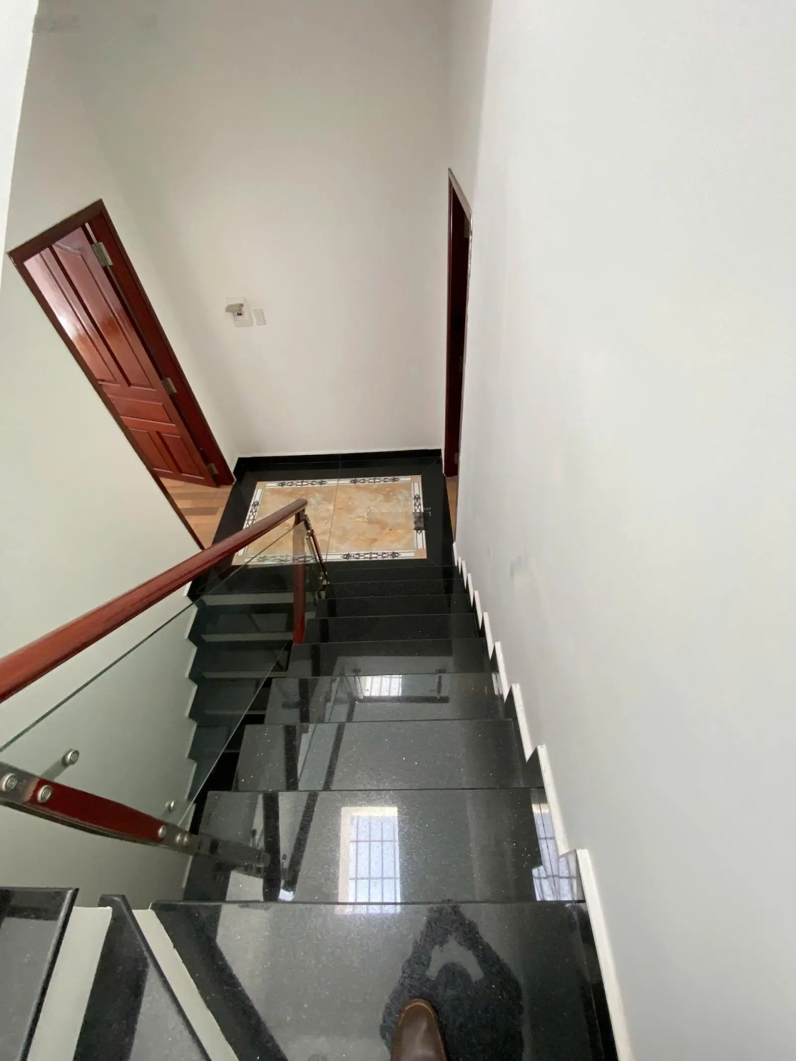 Chính chủ bán nhà 4,5mx12m, 4 tầng SHR hẻm xe hơi 8m thẳng trục, An Dương Vương Bình Tân