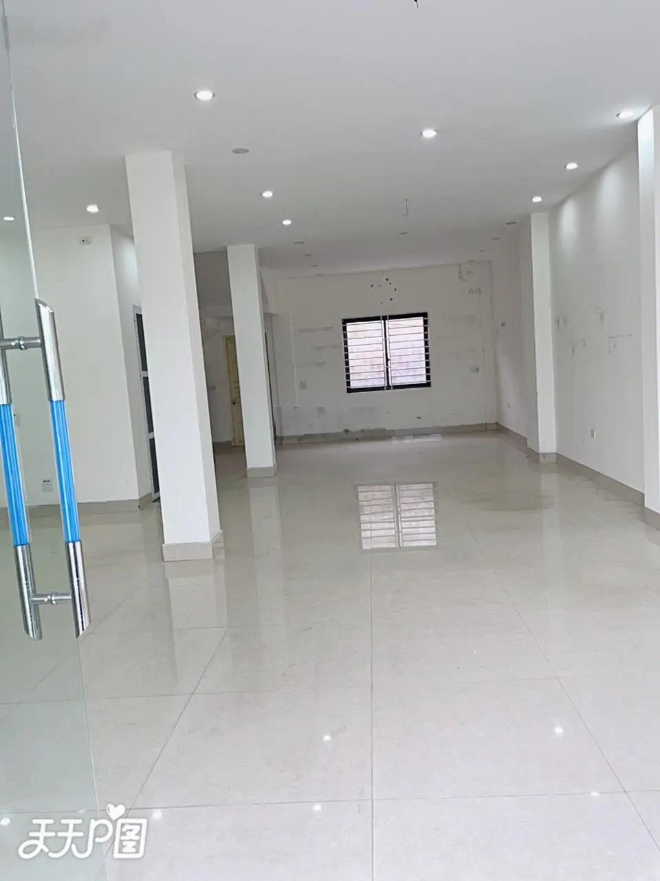 Bán nhà 5 tầng view sông Hồng đẹp lung linh tại đường D1 Phố Mới, giá tốt nhất thị trường