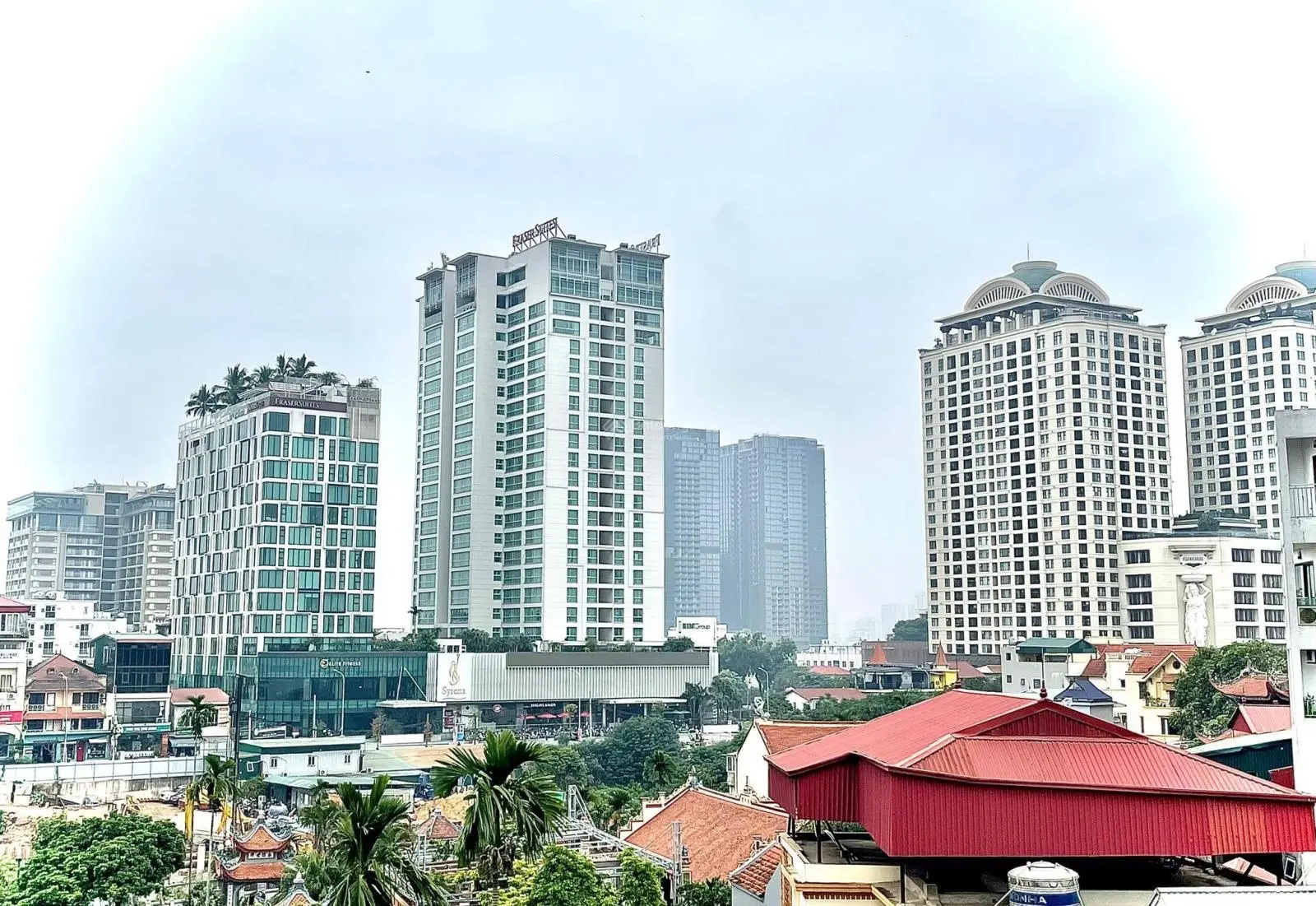 Bán nhà Âu Cơ nở hậu DT:60m2 x 6tầng MT:5m thang máy căn góc 5PN giá 15,2 tỷ cho thuê dòng tiền
