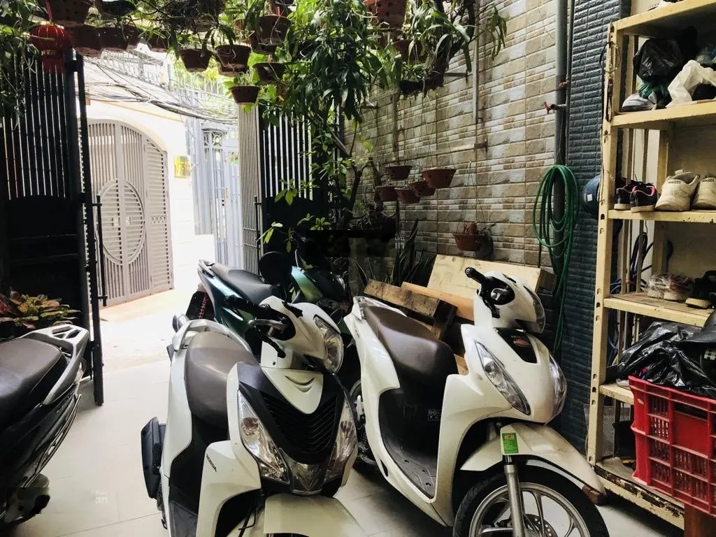 Hai Bà Trưng - phân lô ô tô - lô góc - ở văn phòng chung cư mini đều vip - giá tốt