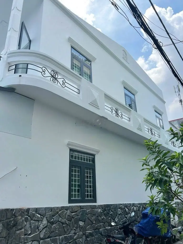 Bán nhà 1 lầu góc 2 mặt tiền hẻm 5m Cư Xá Phú Lâm A Q.6