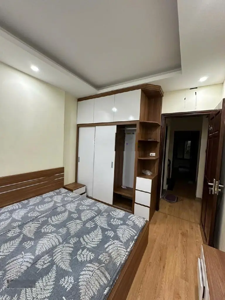 Bán gấp nhà đẹp Văn Tiến Dũng, Văn Trì, ô tô đỗ cửa, Quận Bắc Từ Liêm, giá: 5,45 tỷ