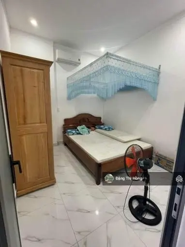 Bán nhà đang cho thuê 6tr/th đường Nguyễn Bình đối diện chung cư Thành Quế Riverside, 75m2 sổ sẵn