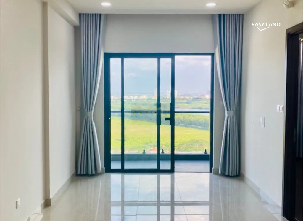 Kẹt Tiền Bán Nhanh Căn 2PN2WC View Hồ Nắng Sáng Cực Mát Giá Chỉ 2,4 Tỷ