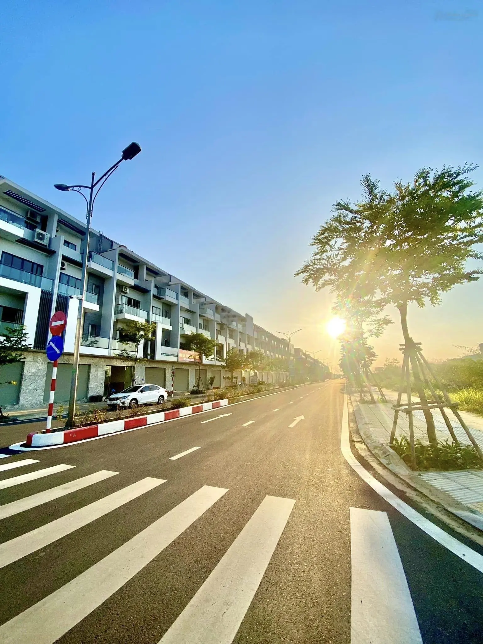 Chính chủ bán các căn Lke, shophouse KDT Him Lam Green Park đã có sổ đỏ, vị trí đẹp giá chỉ 6.x tỷ