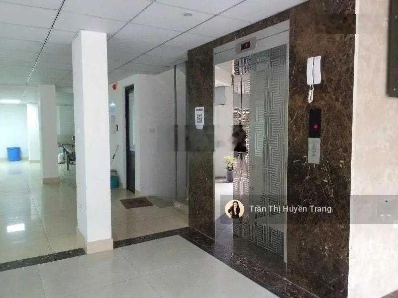 Bán tòa nhà văn phòng 165m2 Võ Chí Công 10 tầng thang máy, sát Hồ Tây, hầm ô tô, 56 tỷ O973,355,626