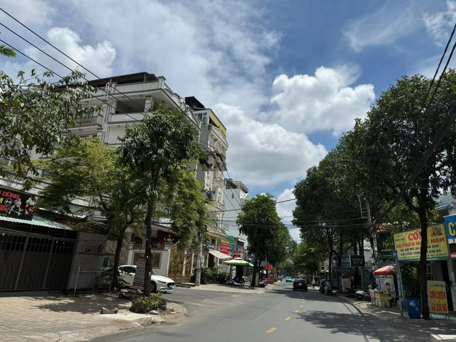 Nhà 3 tầng 120m2 Làng Tăng Phú - 13.5 tỷ