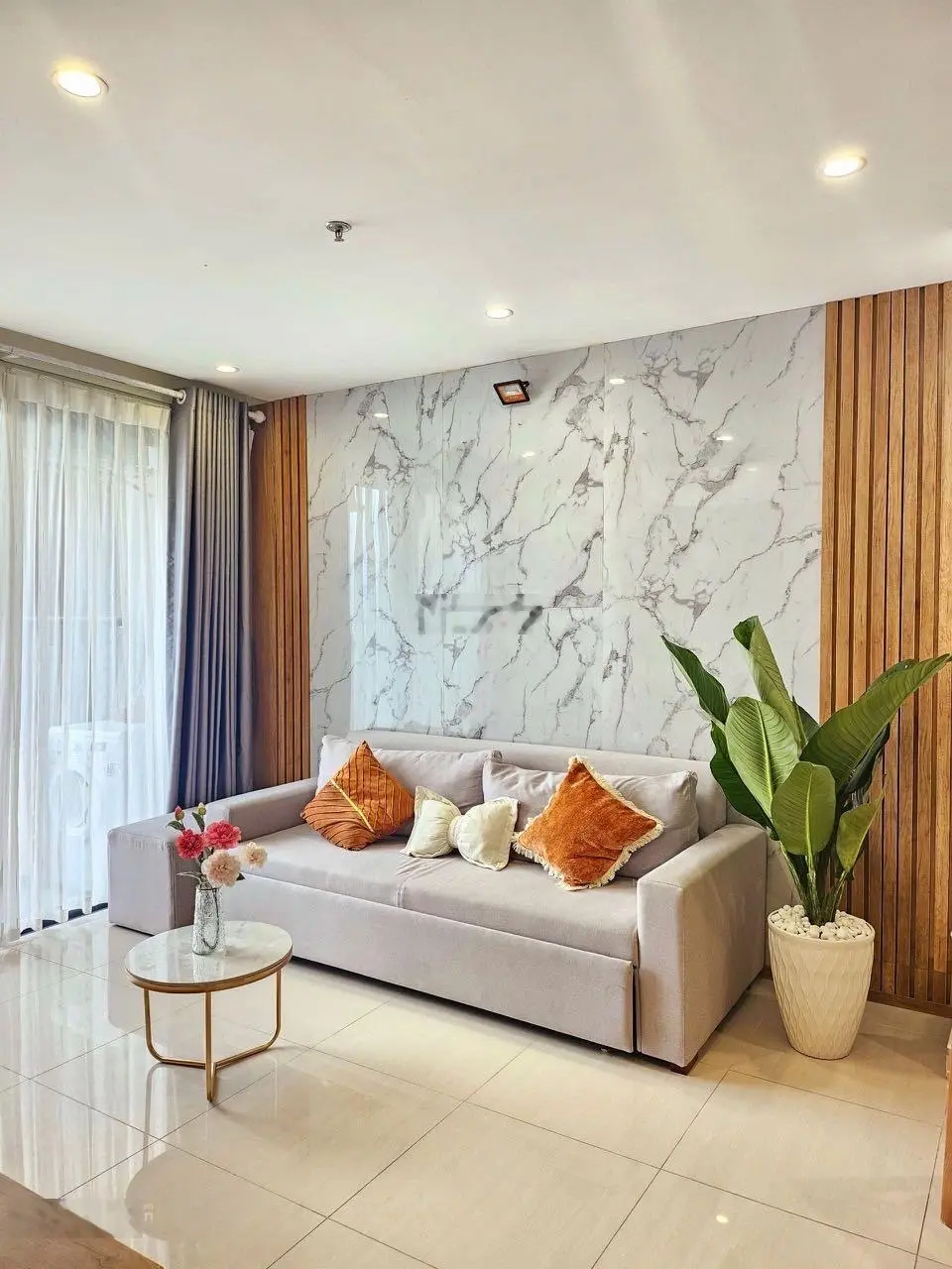 Chính chủ cần tiền bán gấp căn 1 ngủ + FULL đồ mới 100% 43m2, rẻ nhất, đã có sổ, giá hơn 2 tỉ