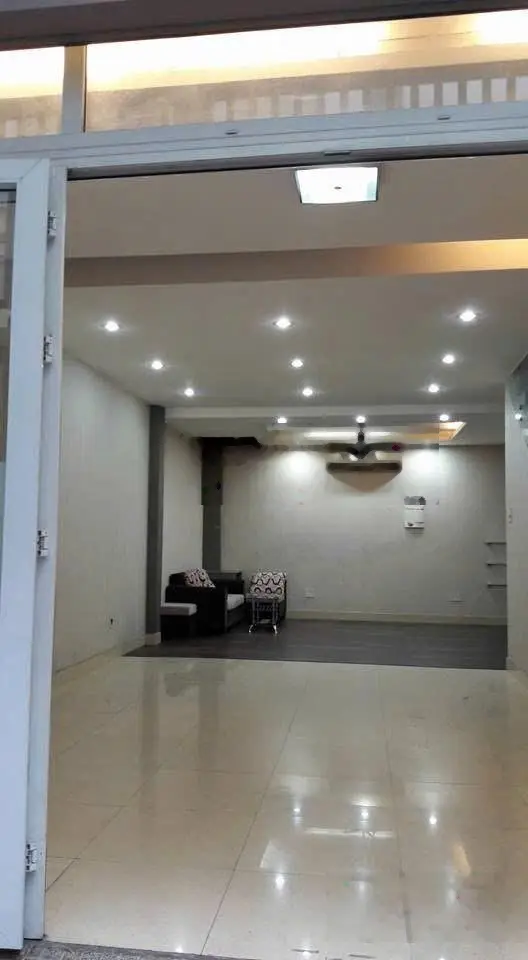 Bán nhà 5 x 11m xây 4 tầng - gần đường Nguyễn Thị Định và Thạnh Mỹ Lợi - hẻm xe tải