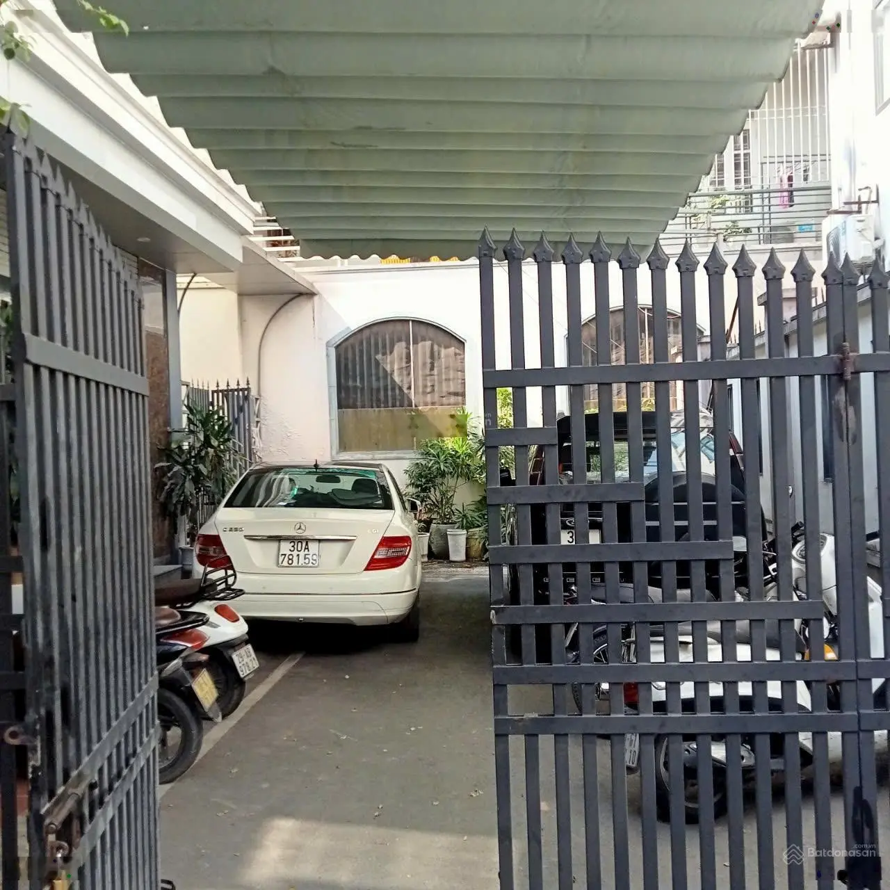 Bán gấp biệt thự song lập 230m2 3 mặt thoáng Vạn Phúc - Hà Đông giá 26,5ty LH 0931 793 ***