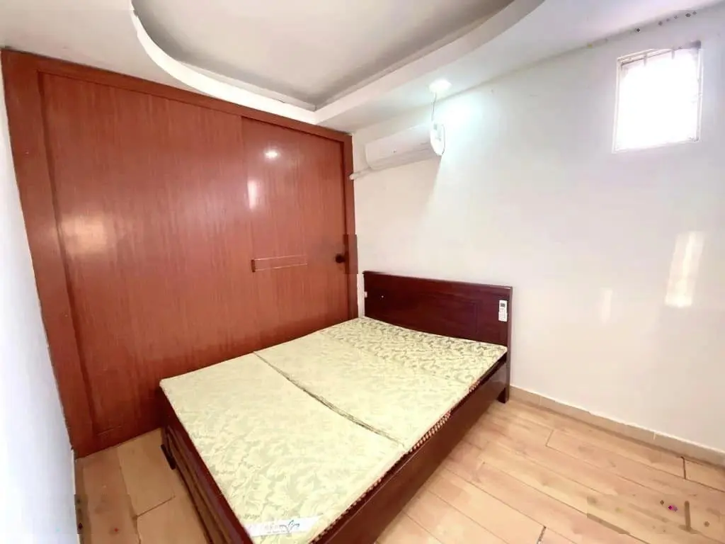 Chính chủ bán nhà Cổ Nhuế, 52m2, mặt tiền gần 5m cực thoáng, qh ổn định chỉ nhỉnh 5 tỷ