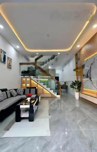 Làm ăn thua lỗ cần bán nhà đường Phan Xích Long, P.2, Phú Nhuận. DT:59,1(5 x 11,82). Giá: 7,9tỷ