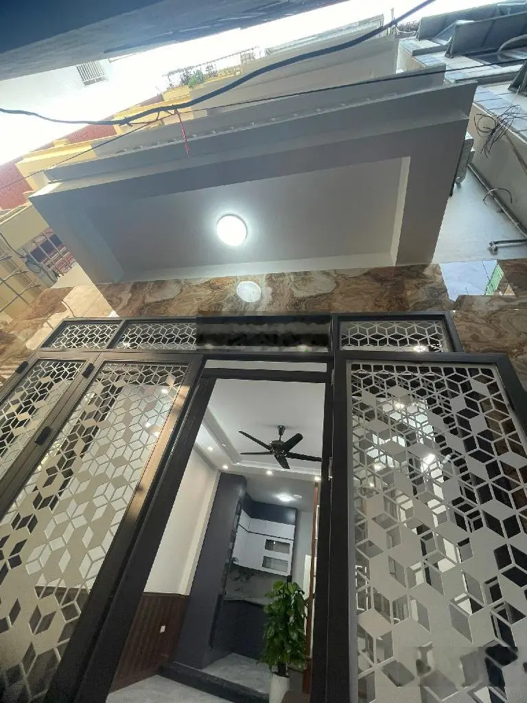 Nhà đẹp -trương định - hoàng mai - chắc chắn - 5 tầng -39m2 - mặt 4m - giá 6,7 tỷ