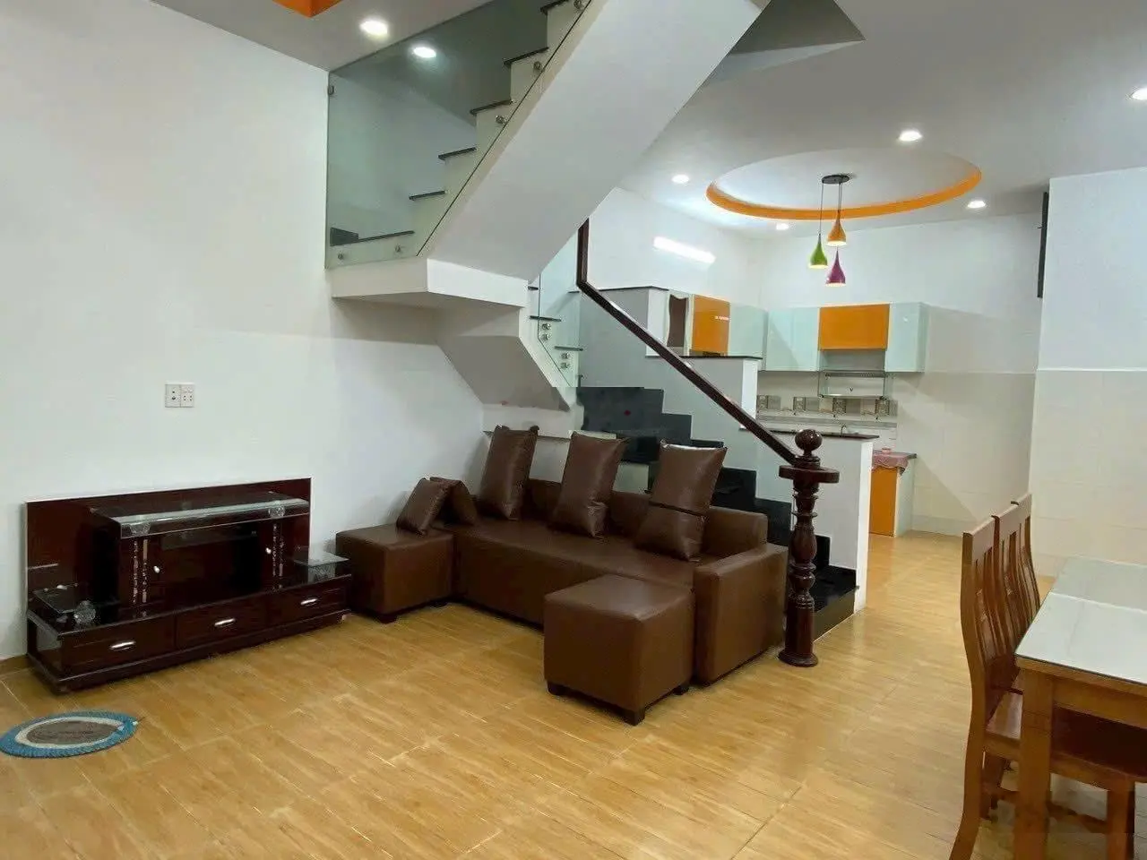Anh Tâm bán nhanh nhà 29,9m2 Đ. Đội Cung, Q11, gần chùa Khánh Vân, SHR, LH 0764 820 *** Thu