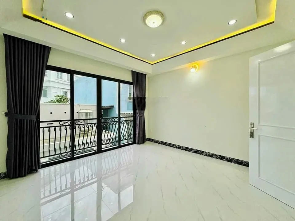 Nhà đẹp mới xây Nguyễn Bặc, Tân Bình, 4x15m, 1 trệt lửng 3 lầu, 5PN, 6WC, hẻm 4m, SHR