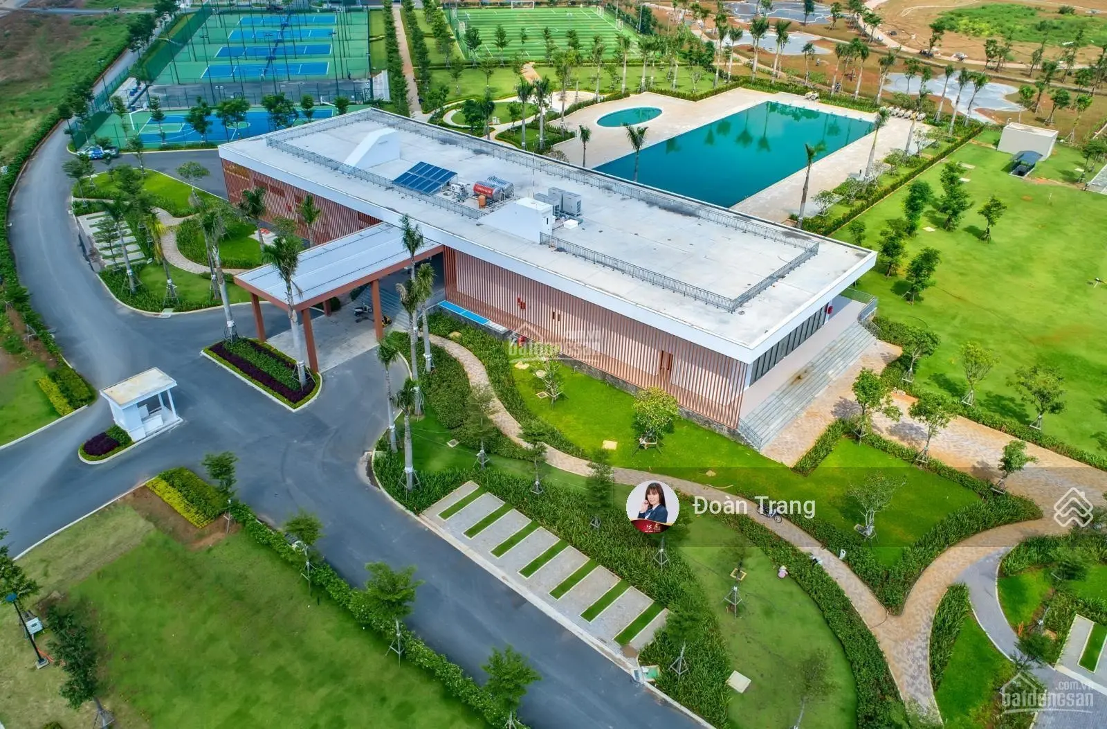 Bán nhà phố vườn tại Waterpoint giá tốt nhất. 1 trệt 1 lầu giá 3.3tỷ, 1 trệt 2 lầu giá 3.7tỷ