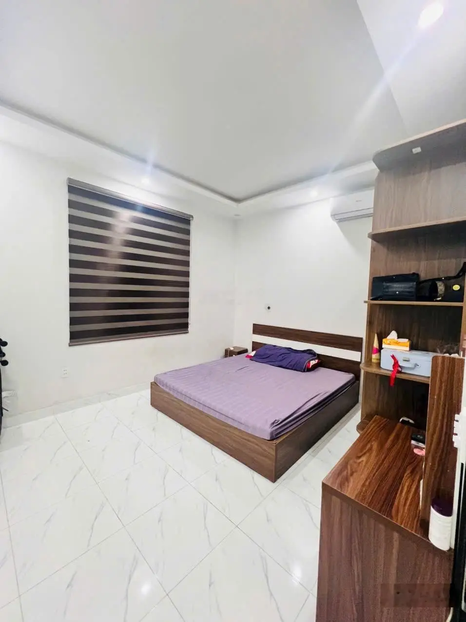 Nhà đẹp 3 tầng full nội thất ngay cạnh bệnh An Dương cách cầu rế 200m