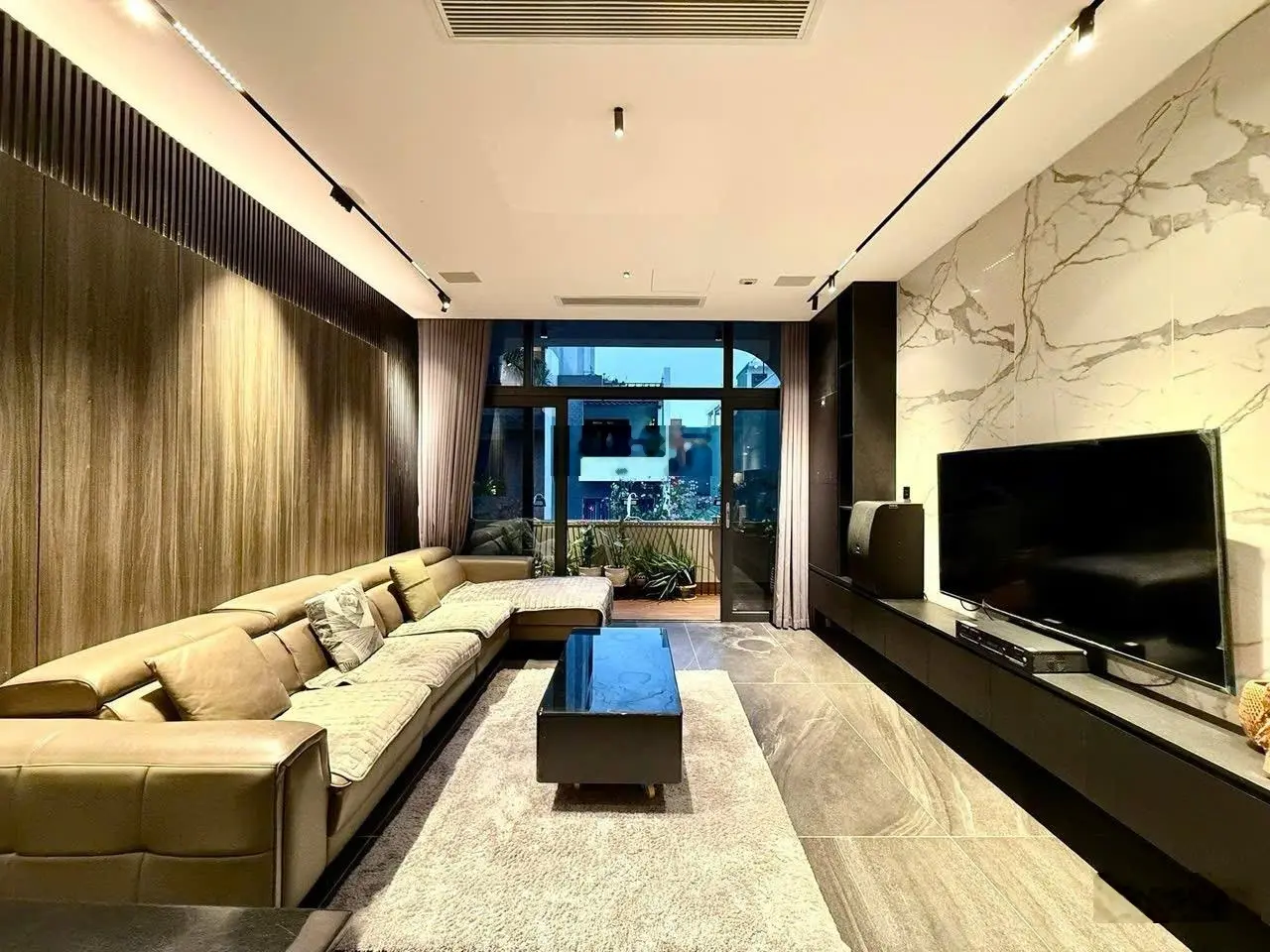 Cơ hội đầu tư vàng đường thanh sơn 2, mặt phố hải châu