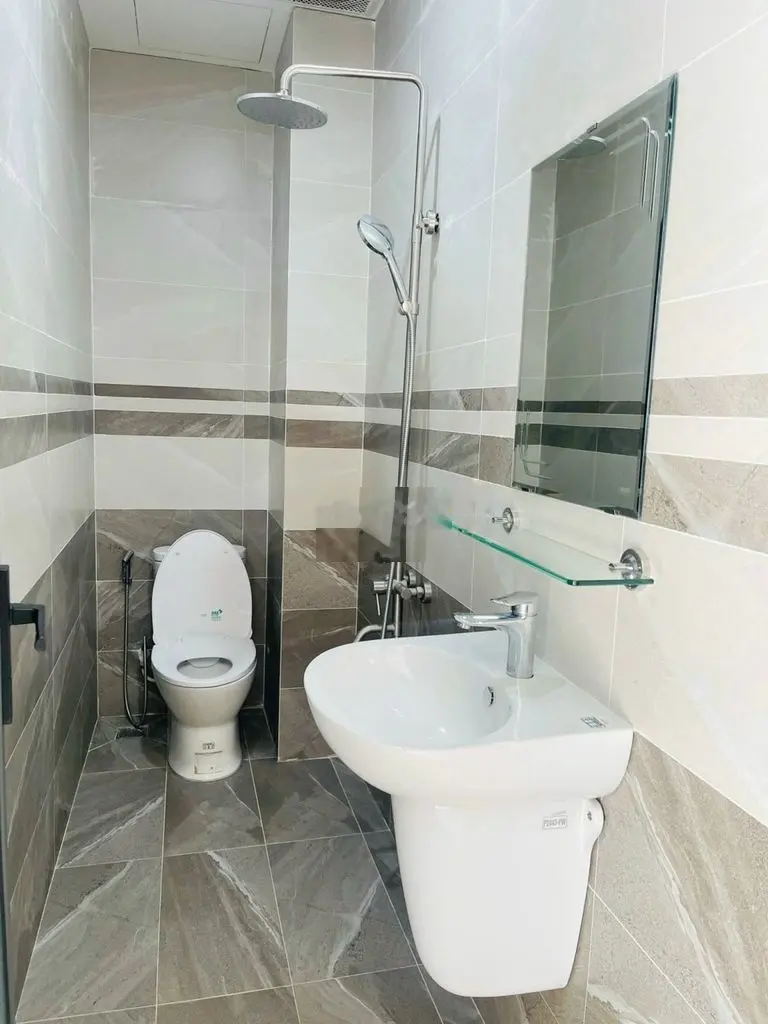 BÁN NHÀ HẺM 7M 5TẦNG 6PN 6WC - PHƯỜNG PHÚ THẠNH QUẬN TÂN PHÚ - GẤP BÁN