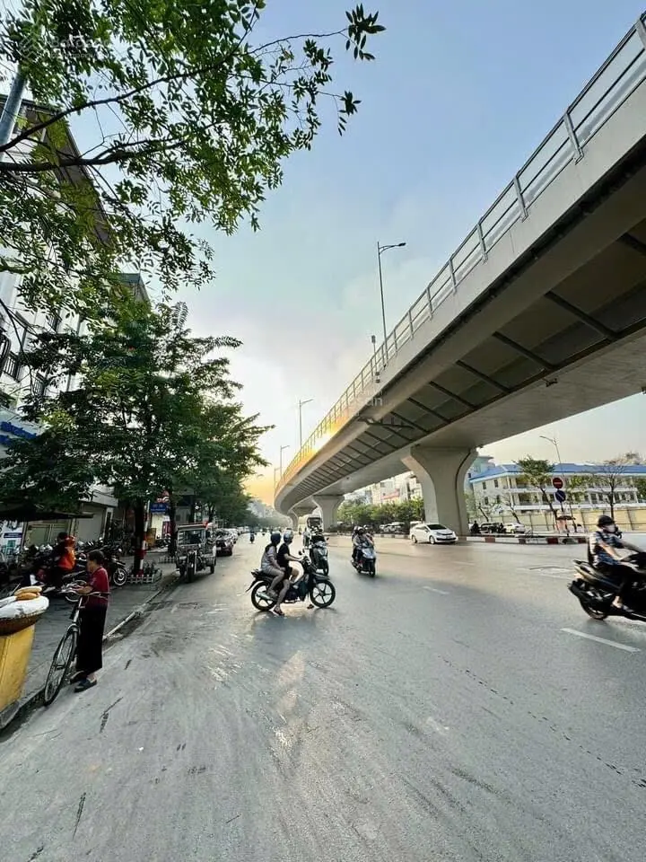 Bán Mặt phố Minh Khai, Hai Bà Trưng . DT 46m2 2Tầng Mặt tiền 5m. giá: 22.5 tỷ.LH 0383 426 ***
