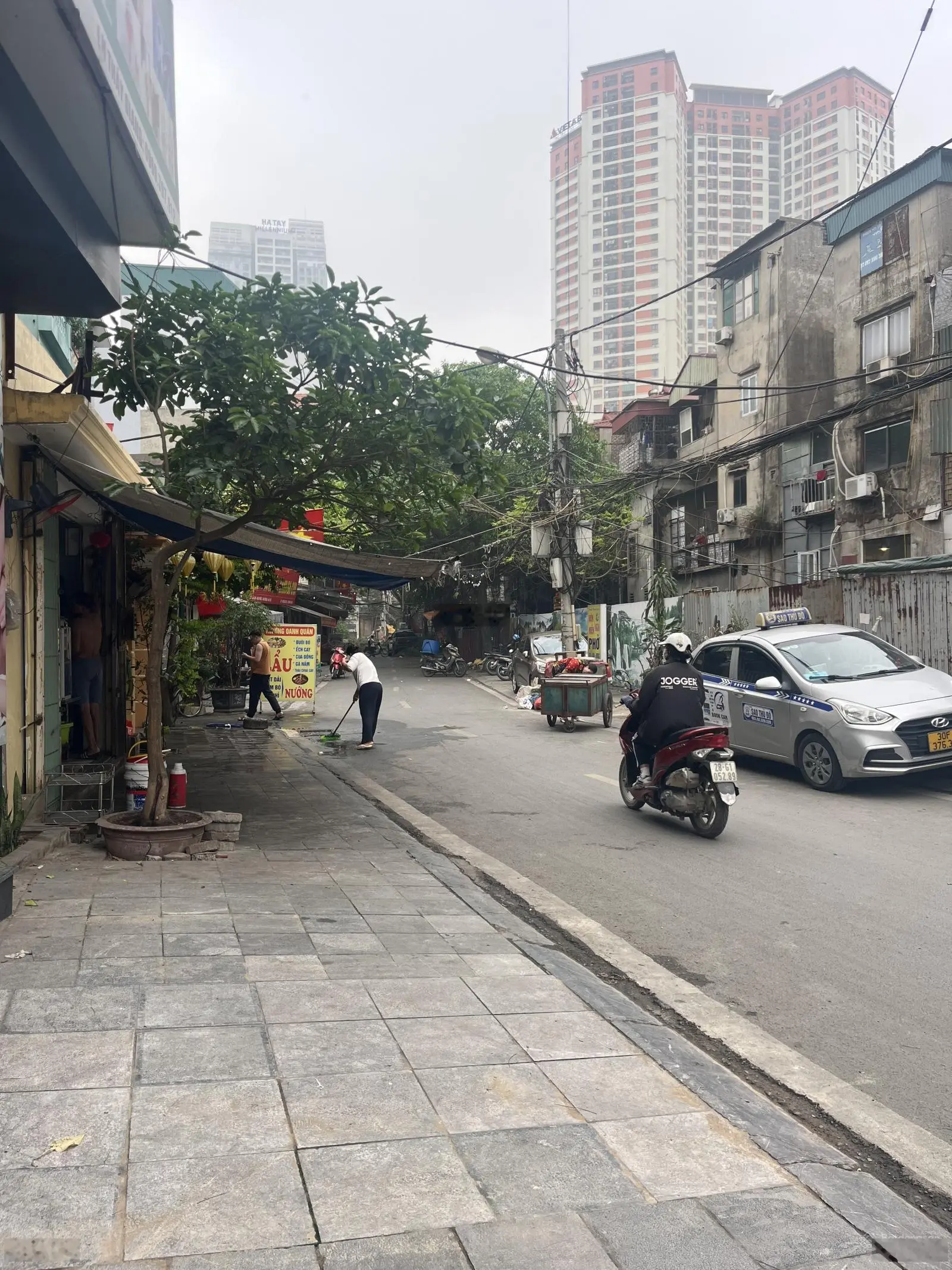 Bán nhà Vạn Phúc 5 tầng full đồ, view chung cư, oto lùi đỗ cửa, 36m2, chỉ 5.95 tỷ