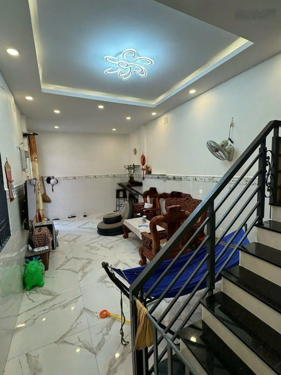 Nhà Đẹp Đón Tết Cô Chú A/C - Căn Nhà Sát HXH - Hoàng Hoa Thám 43m2 - 2 Tầng - 2 PN - Nhỉnh 5 Tỷ