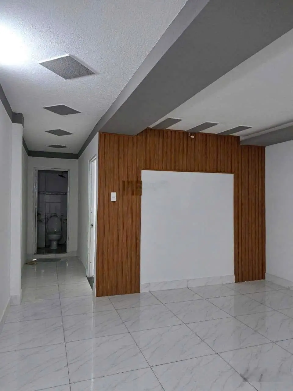 Bán nhà đường 30/4, 989 triệu, 125.5m2, 2pn, 2pt, pháp lý đầy đủ