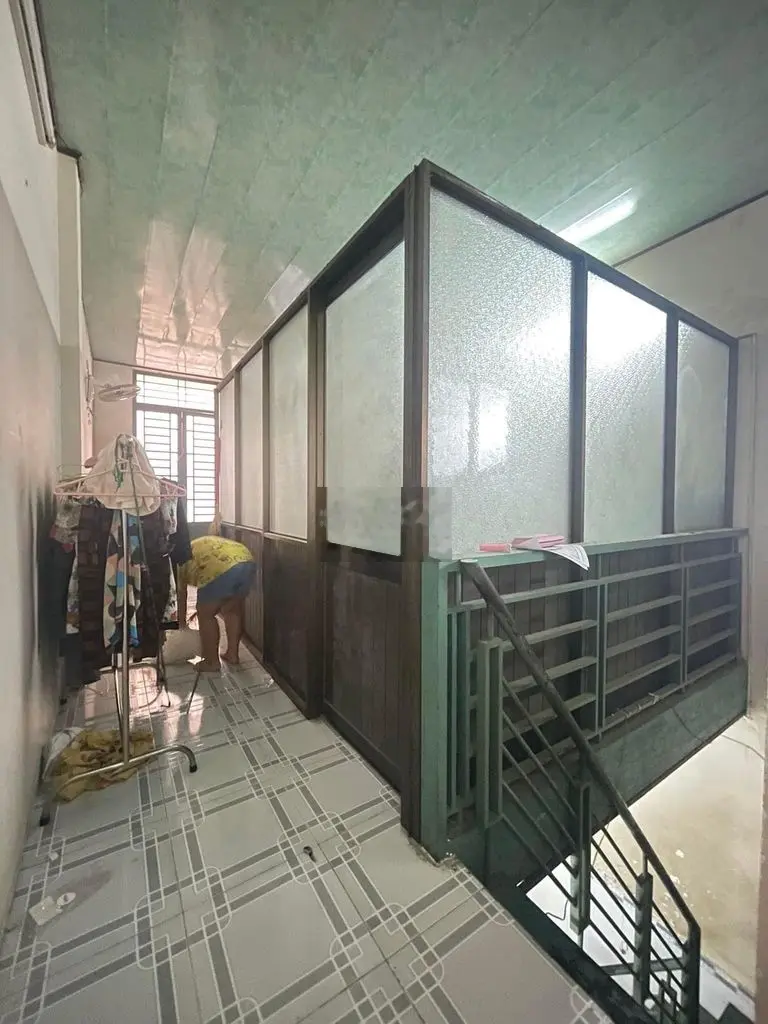 BÁN NHÀ HẺM 5M THÔNG ĐƯỜNG NGUYỄN SƠN QUẬN TÂN PHÚ 4Mx13M 2 TẦNG