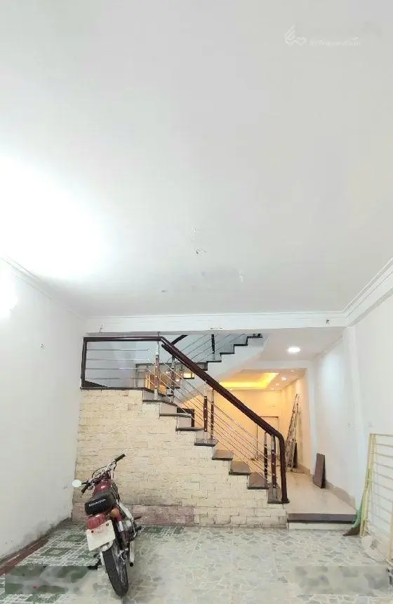 Bán gấp nhà 5 tầng 58m2 sát phố, ngõ thông. Gần khu đô thị Geleximco và trường liên cấp quốc tế