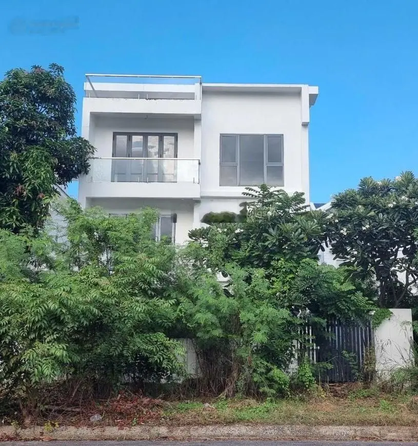 Độc quyền - Bán biệt thự xây thô mặt biển An Viên, Nha Trang. 264m2, 3 tầng 4 ngủ, 140tr/m2 (có TL)