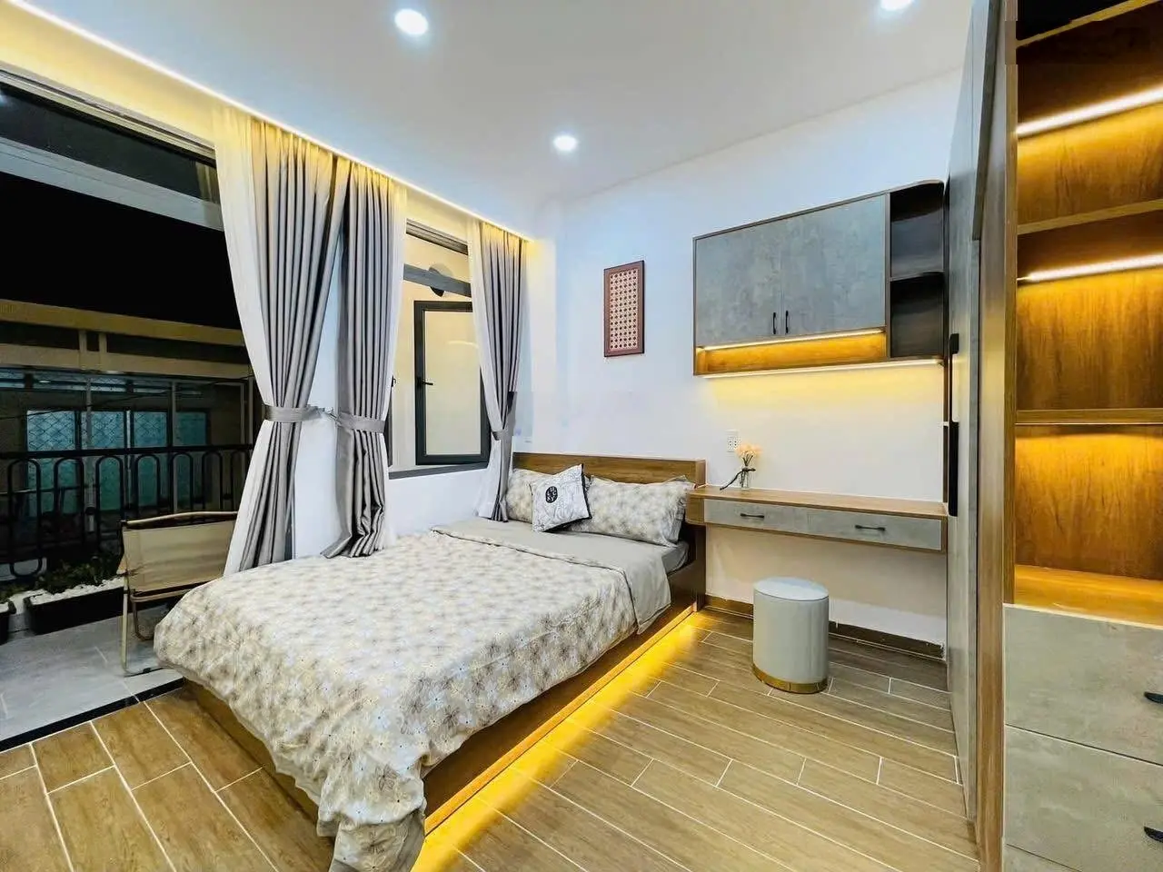 Chính chủ cần bán gấp nhà riêng Nguyễn Thiện Thuật, Q3, SHR, DT 35m2