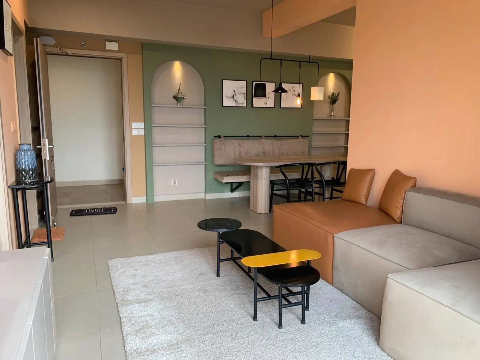 Bán CH 69m2 bên Aquabay, tầng trung, ban công đông Nam. LH 0363 931 ***