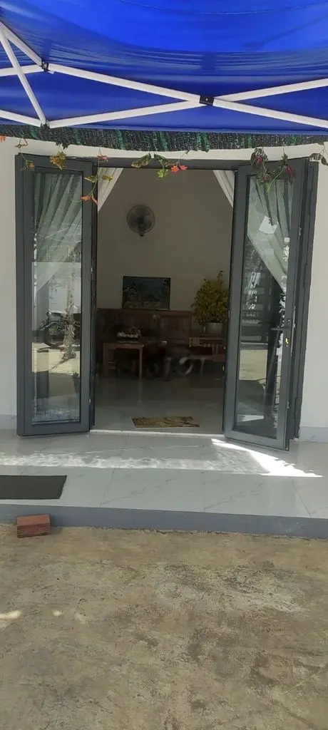 Sắp đi nước ngoài, không muốn kinh doanh, cần bán gấp nhà thổ cư 100%