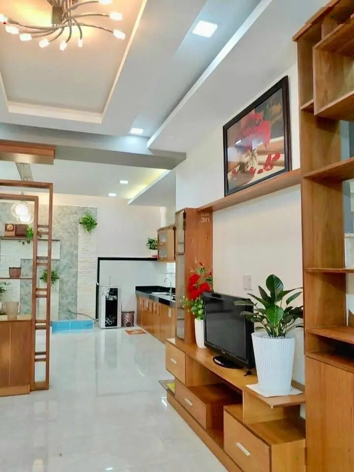 Bán nhà Đ. Phan Văn Trị P11 Bình Thạnh, DT 68m2, sổ riêng + không quy hoạch, 0896 465 ***