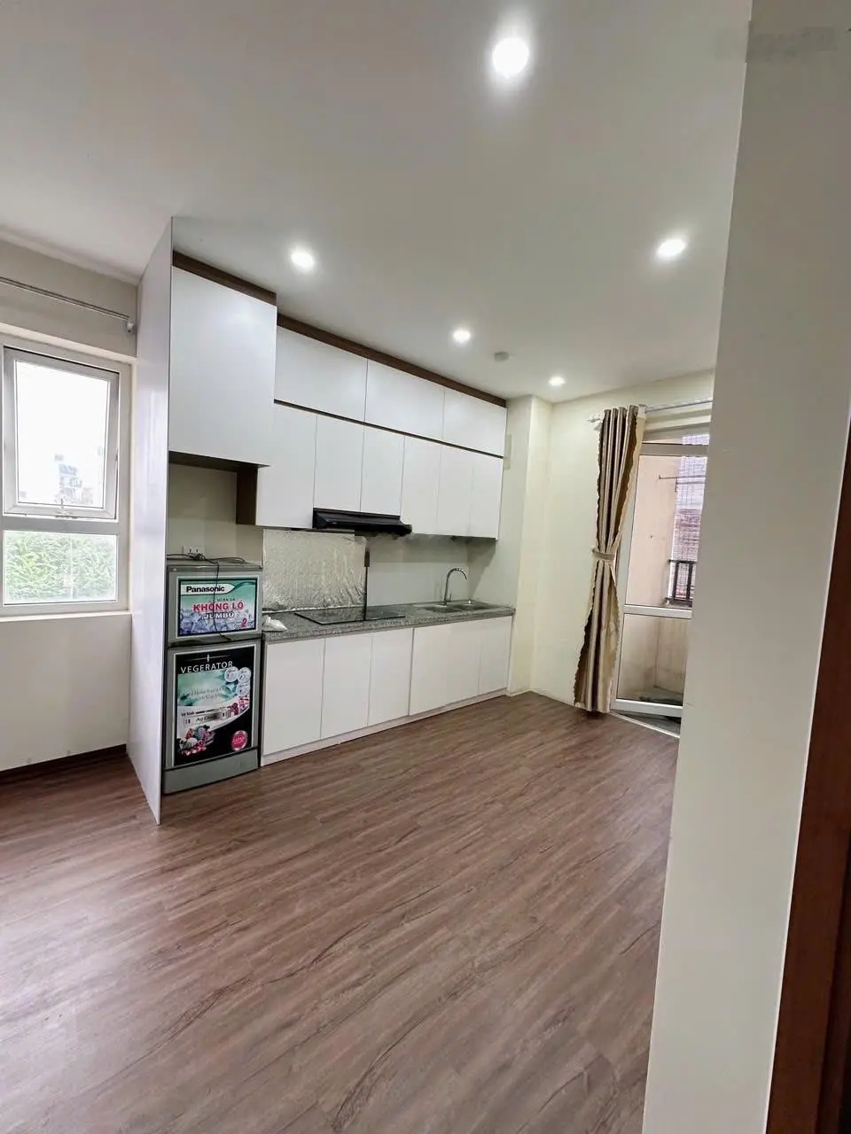 Căn hộ 2 ngủ Phenika View đẹp, DT: 57,1m2, tầng trung, giá chính chủ thu nhỉnh 1 tỷ