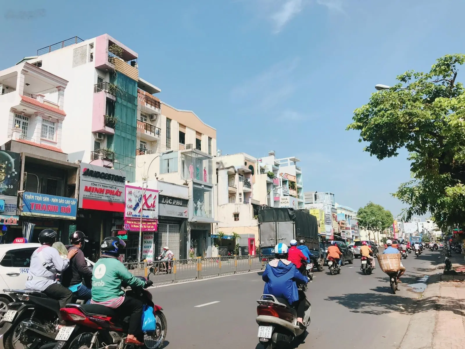 Bán MT kinh doanh Âu Dương Lân (DT: 4m x 15m, 3 lầu) Phường 3, Quận 8 - giá 13.3 tỷ