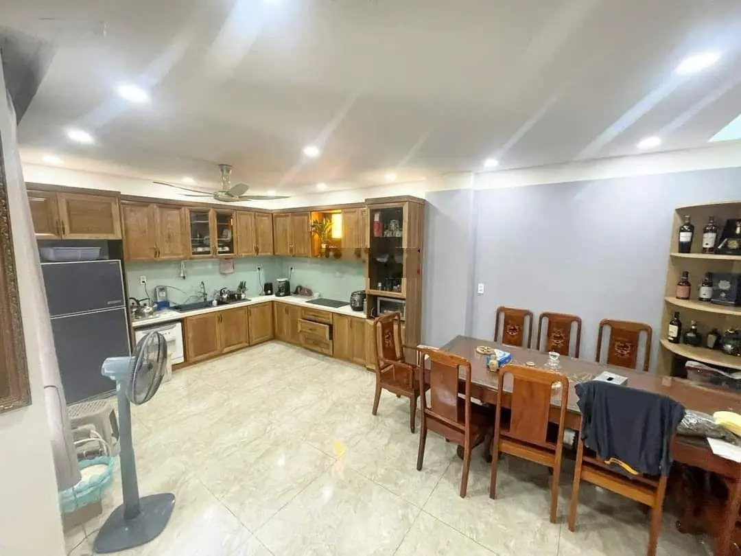 Biệt Thự Phố Lô Góc 30m ra sông Sài Gòn phía GiGAMAILL Khu Biệt Thự đường số. 25