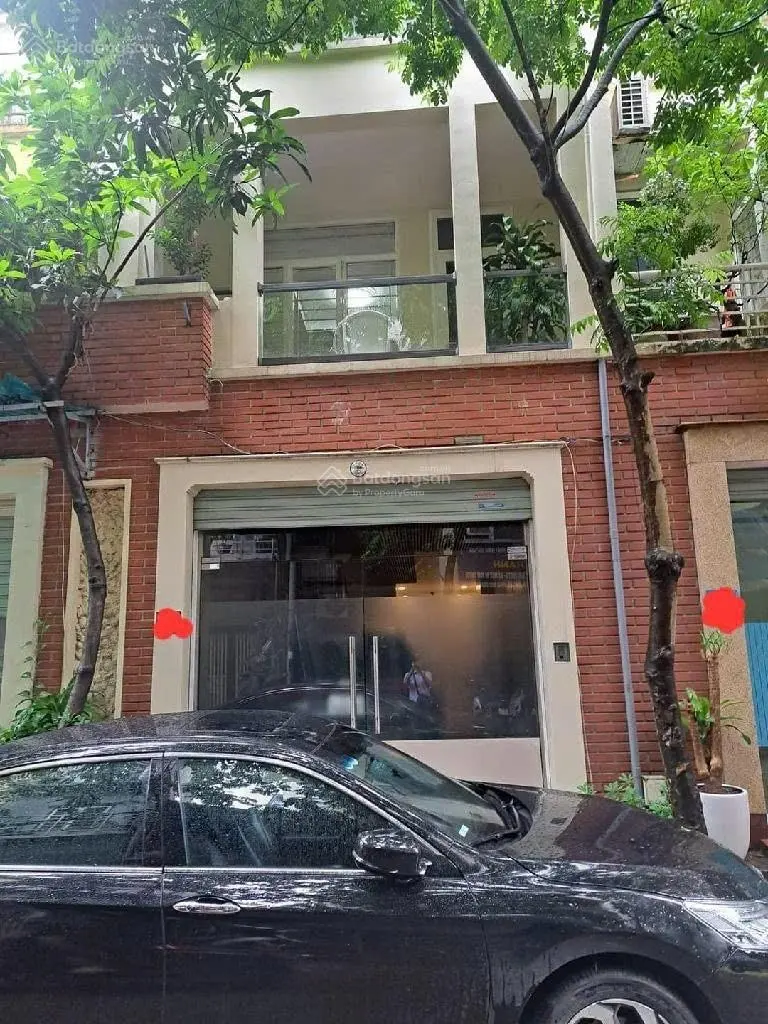 Bán liền kề Làng Việt Kiều Châu Âu 22,5 tỷ VND chủ nhà tâm huyết