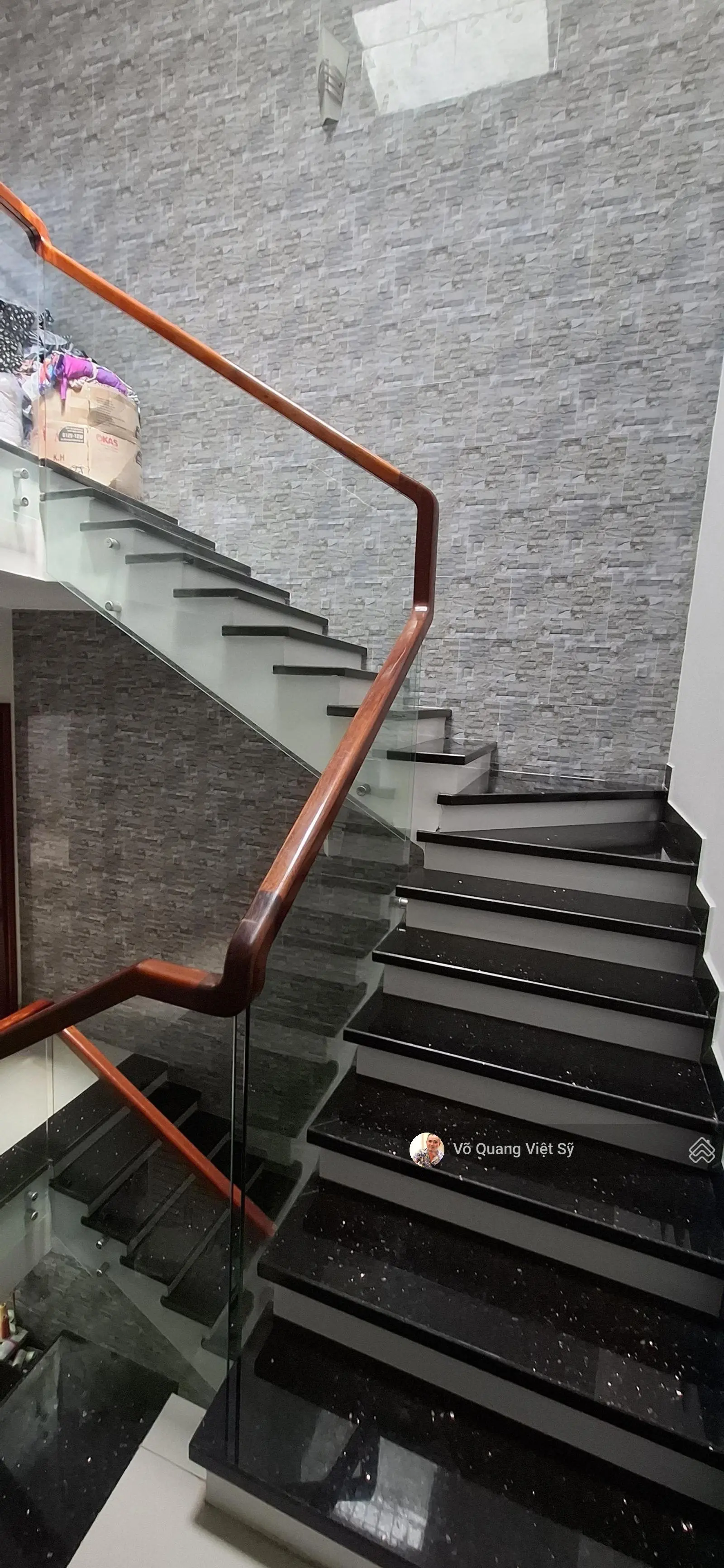 Nhà 3 tầng 1tum - hq2 sth14 , dt. 80m2 , chỉ 7,7 tỷ tặng nội thất gỗ cao cấp