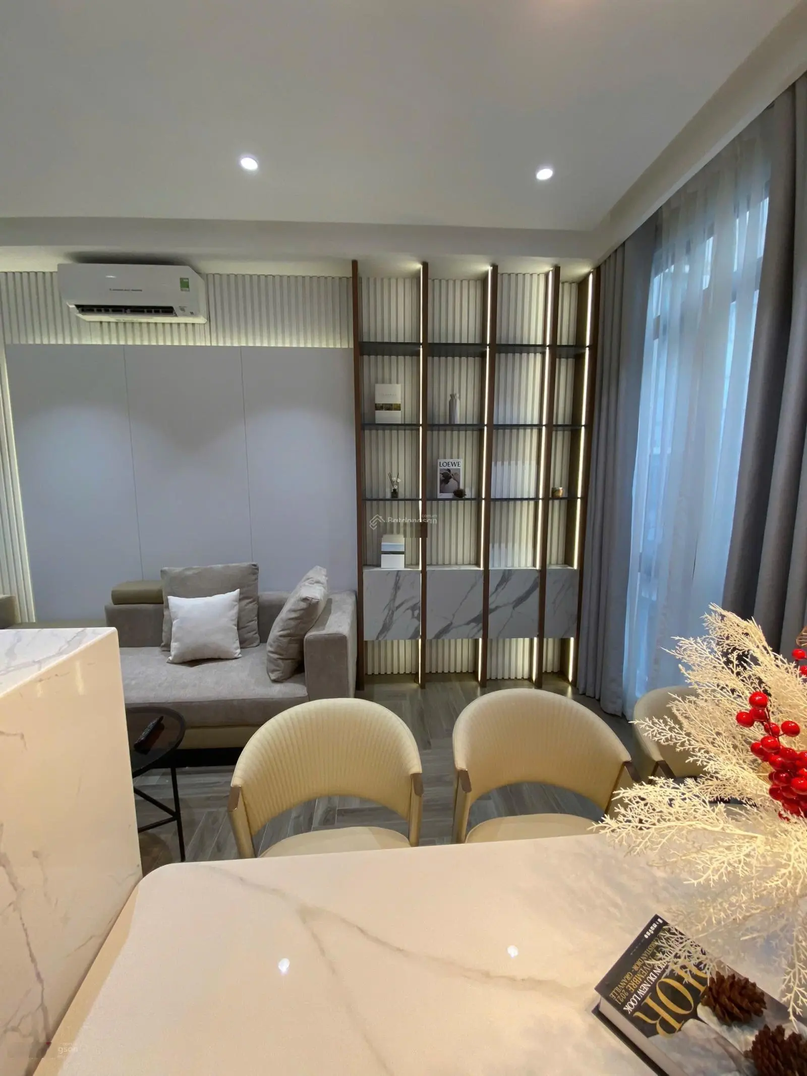 Chính chủ bán nhà Nguyễn Chí Thanh _ Đống Đa_ Hà Nội: ĐT 32mx5 tầng căn góc nhỉnh 6 tỷ.