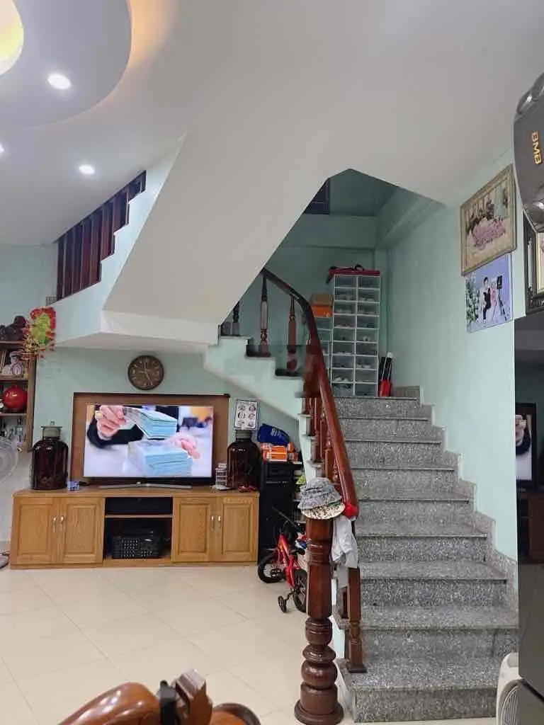 67.33.2X ĐỨC GIANG 58m. 3TẦNG MT3,4m.DÂN XÂY KHU DÂN TRÍ CAO TIỆN ÍCH