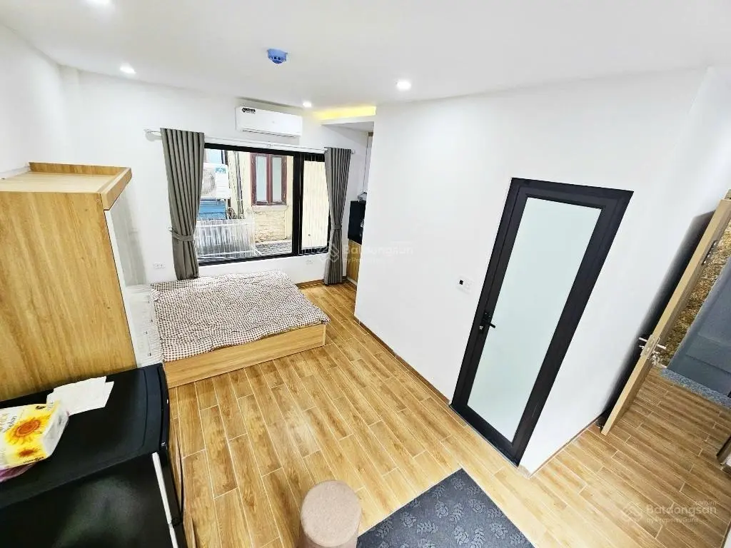 Bán nhà Trần Đại Nghĩa Ô tô đỗ gần - 10PN khép kín dòng tiền 700tr/năm.Giá: 12,9 tỷ.LH: 0779548866