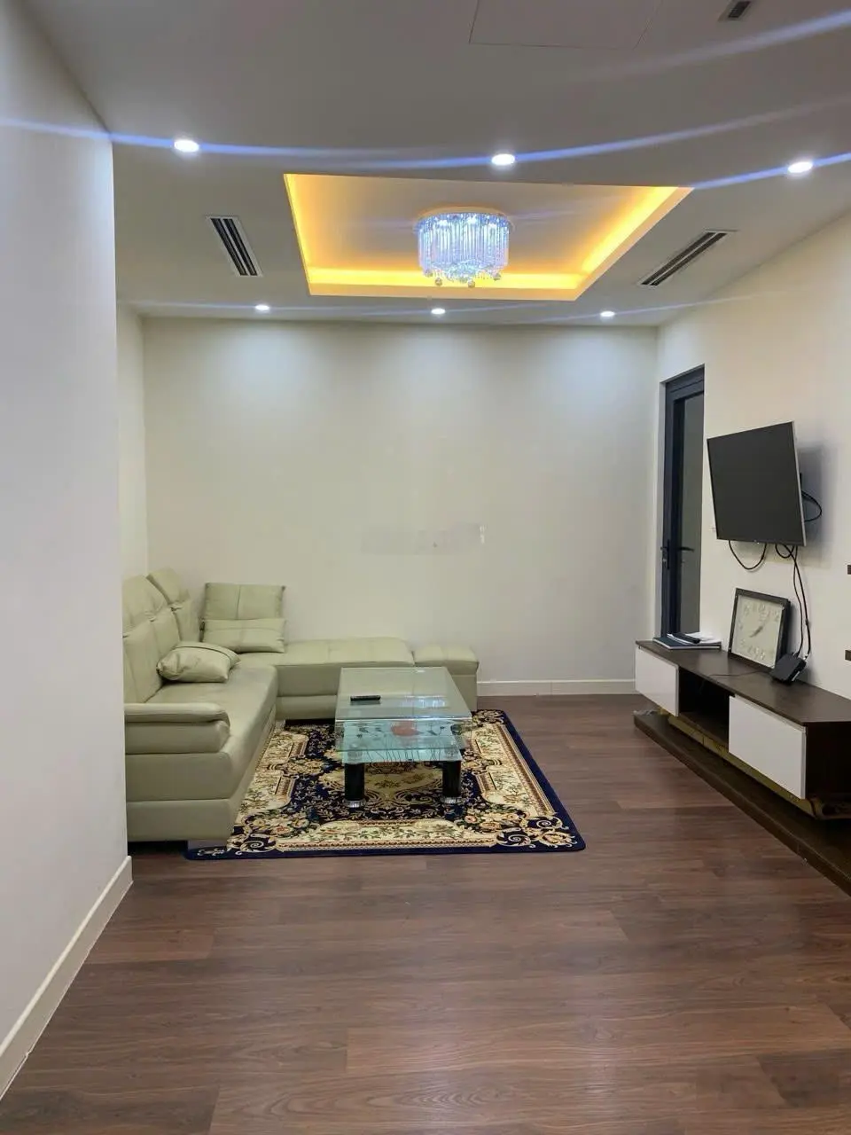 Cần bán căn 75m2 Imperia Garden - full đồ - giá 5x tỷ - Lh e Hà Thanh Xuân 0988 917 ***