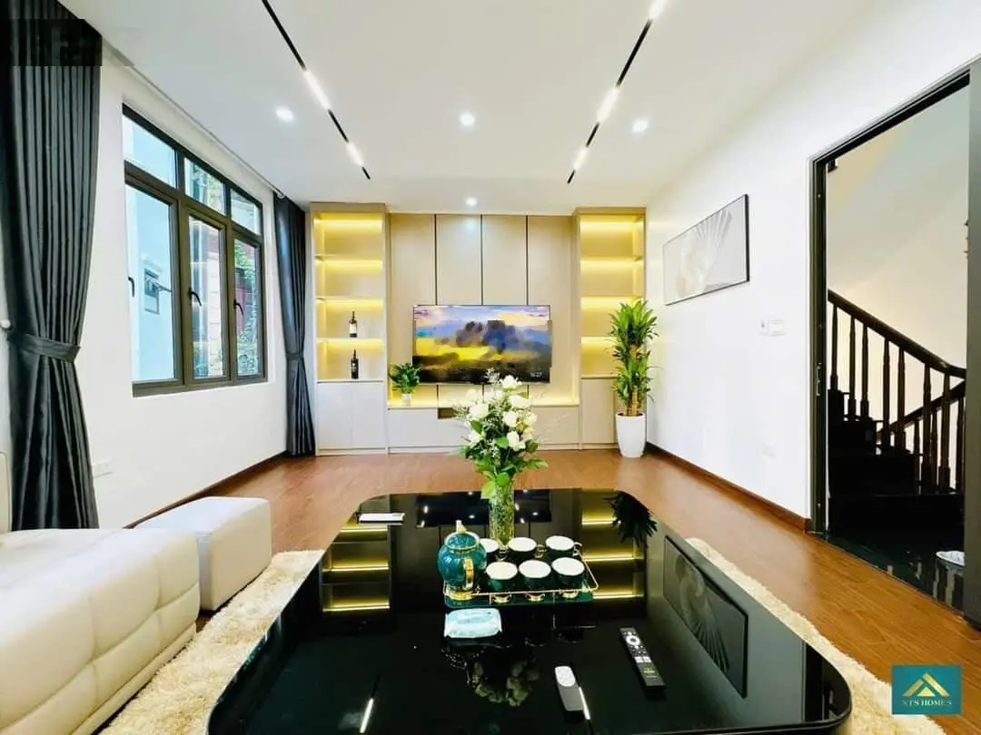 BÁN NHÀ TÔN ĐỨC THẮNG - PHÂN LÔ - ÔTÔ TRÁNH - LÔ GÓC - KINH DOANH - SPA - 55M*4T*MT4,5M* 11TỶ NHỈNH